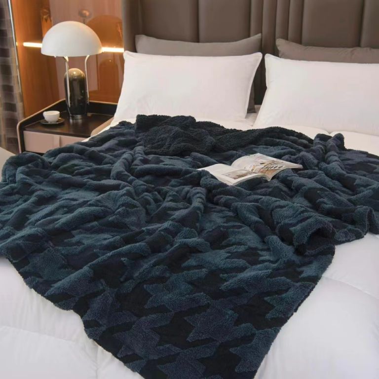 50944 - Jacquard Double Layer Flannel Blanket China